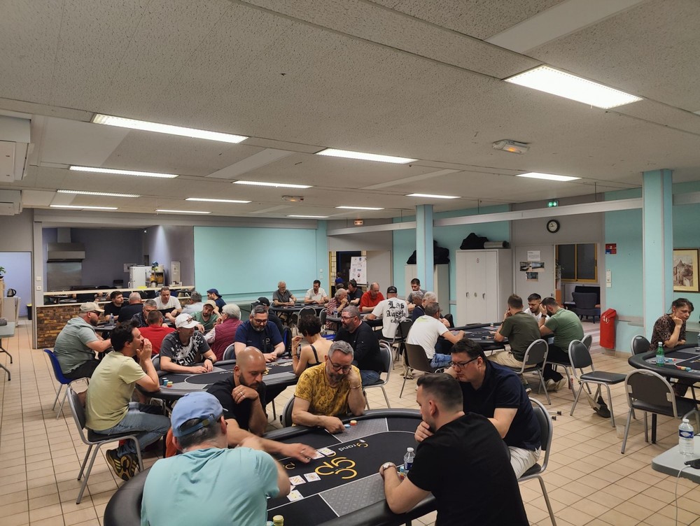 Sympathique l'éclairage de cette salle